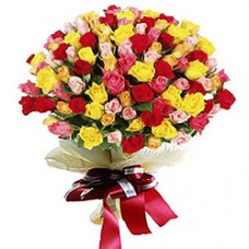 Striking Bouquet of Premium Multicoloured Roses